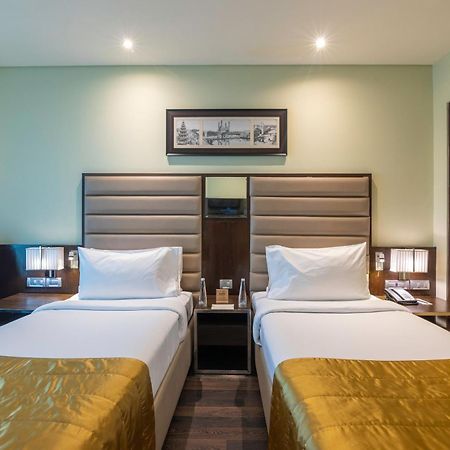 Vivanta Hyderabad, Begumpet מראה חיצוני תמונה Deluxe Room