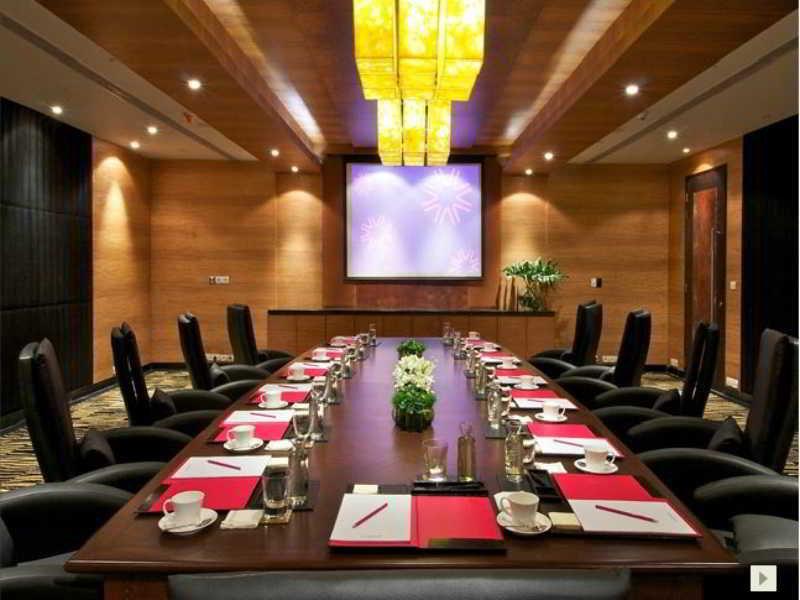 Vivanta Hyderabad, Begumpet מראה חיצוני תמונה Boardroom